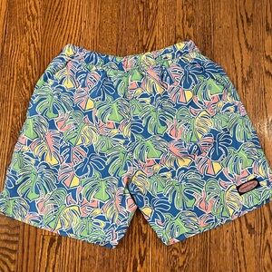 vinyard vines mens swim trunks  bathing suit medium